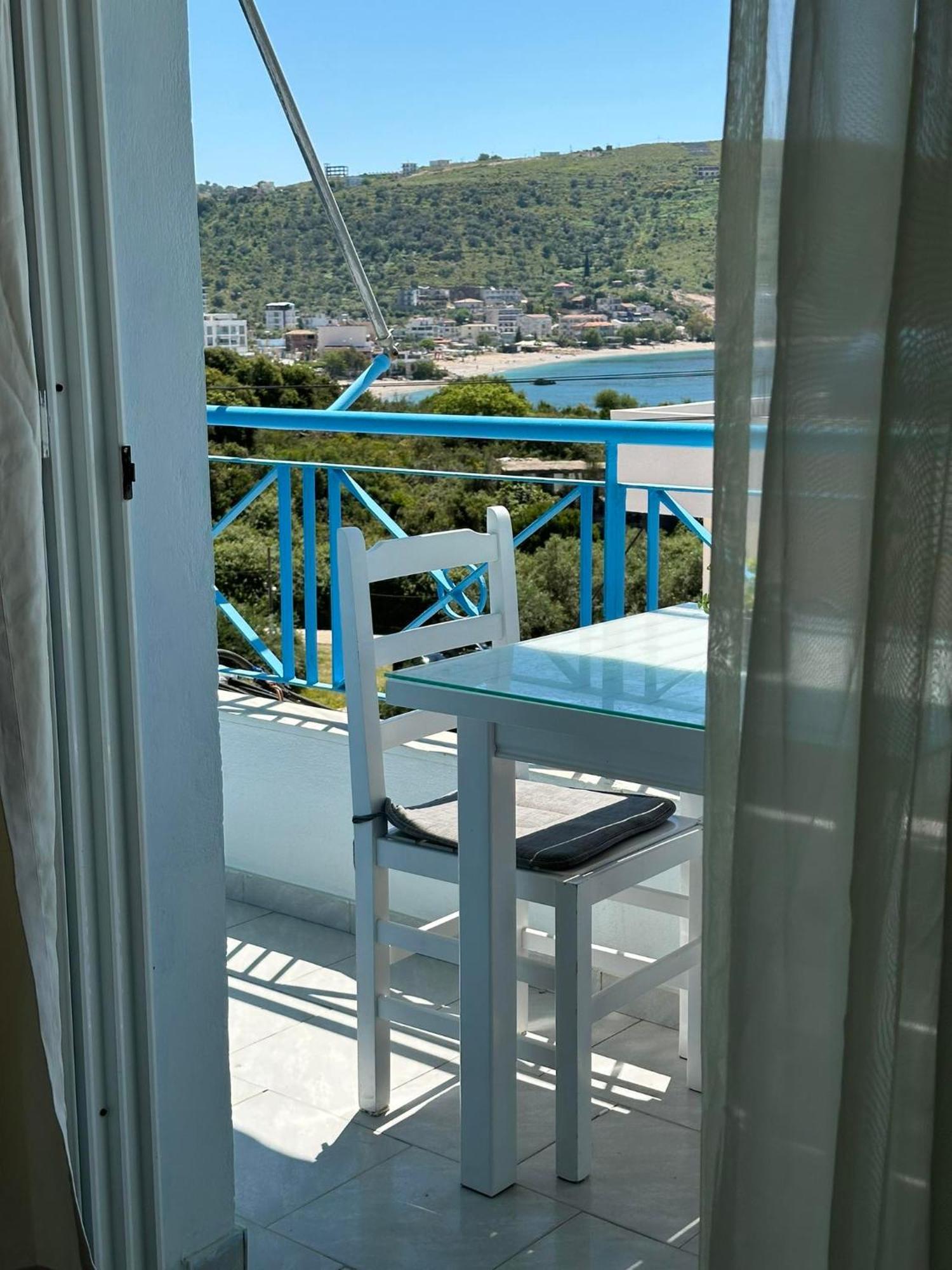 In Himaras Heart Hotel المظهر الخارجي الصورة
