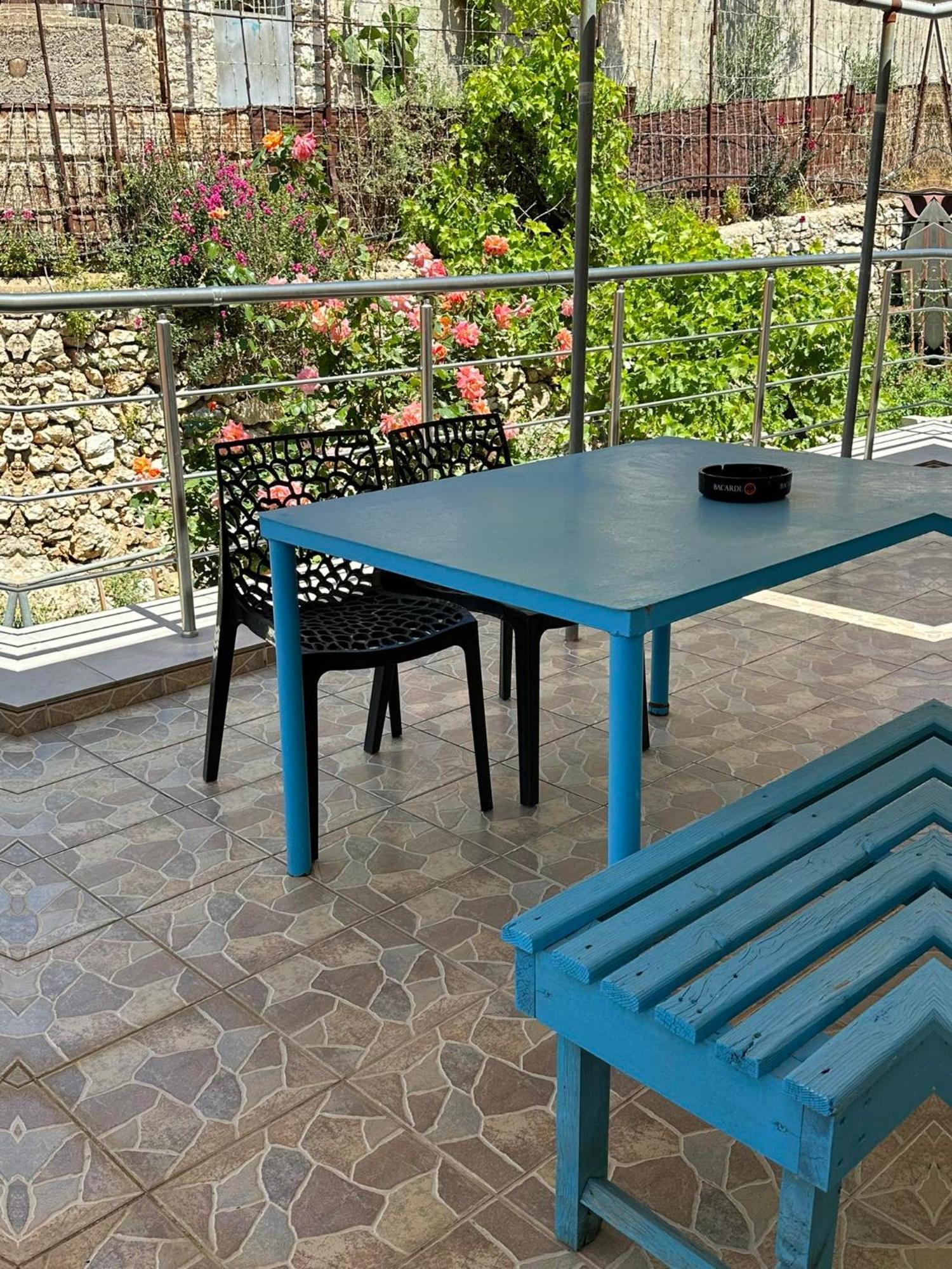 In Himaras Heart Hotel المظهر الخارجي الصورة