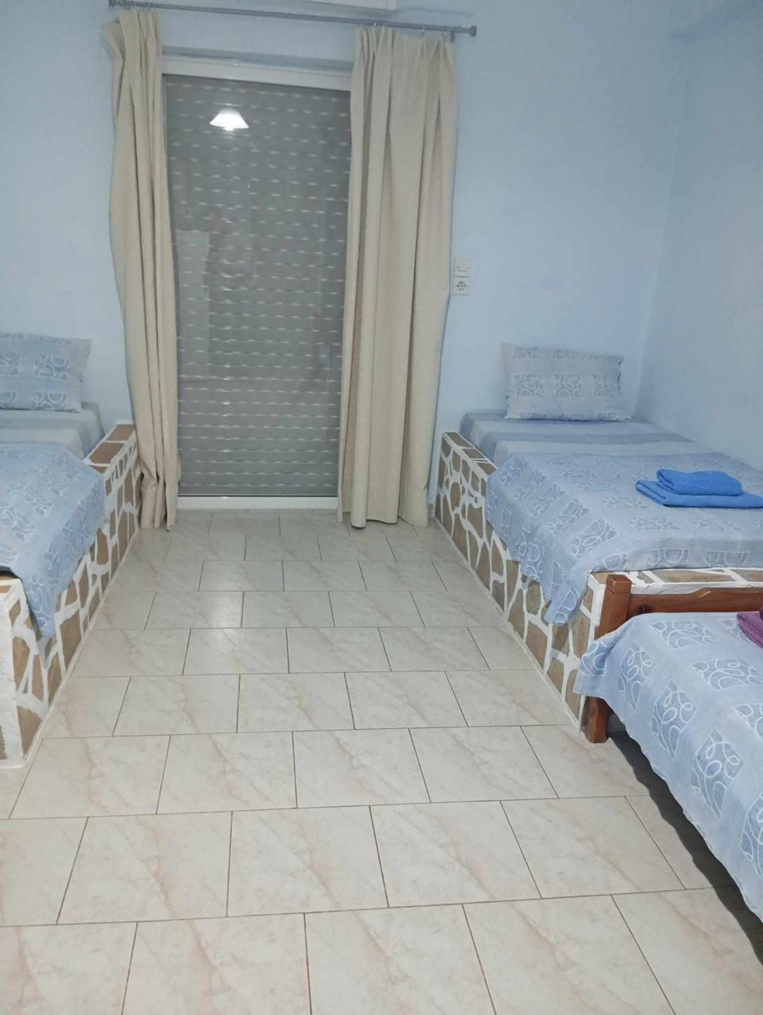 In Himaras Heart Hotel المظهر الخارجي الصورة